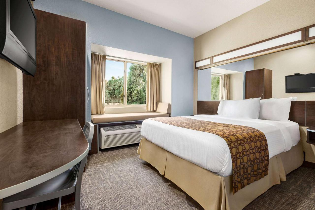Microtel Inn & Suites By Wyndham Woodstock/Atlanta North מראה חיצוני תמונה