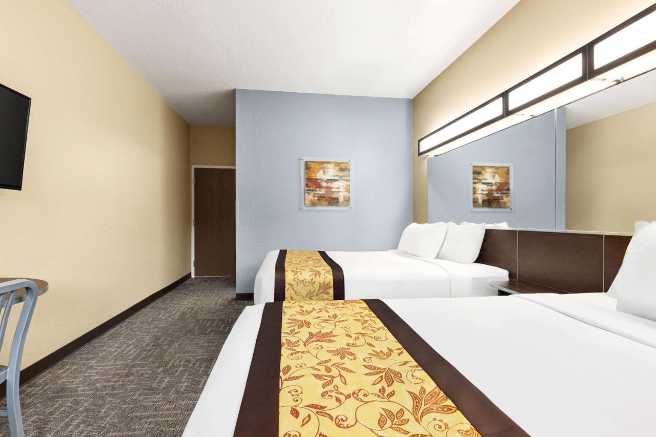 Microtel Inn & Suites By Wyndham Woodstock/Atlanta North מראה חיצוני תמונה