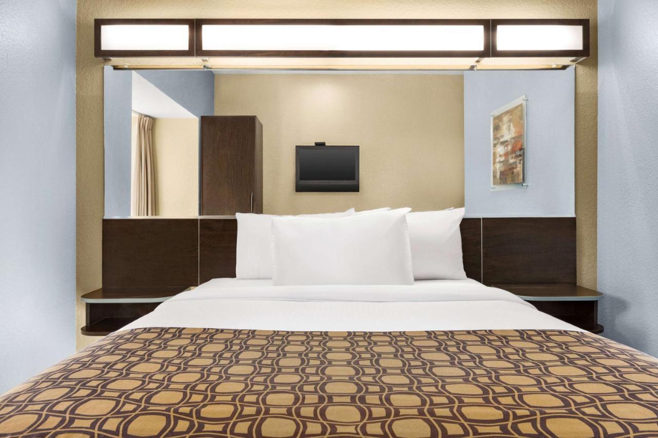 Microtel Inn & Suites By Wyndham Woodstock/Atlanta North מראה חיצוני תמונה