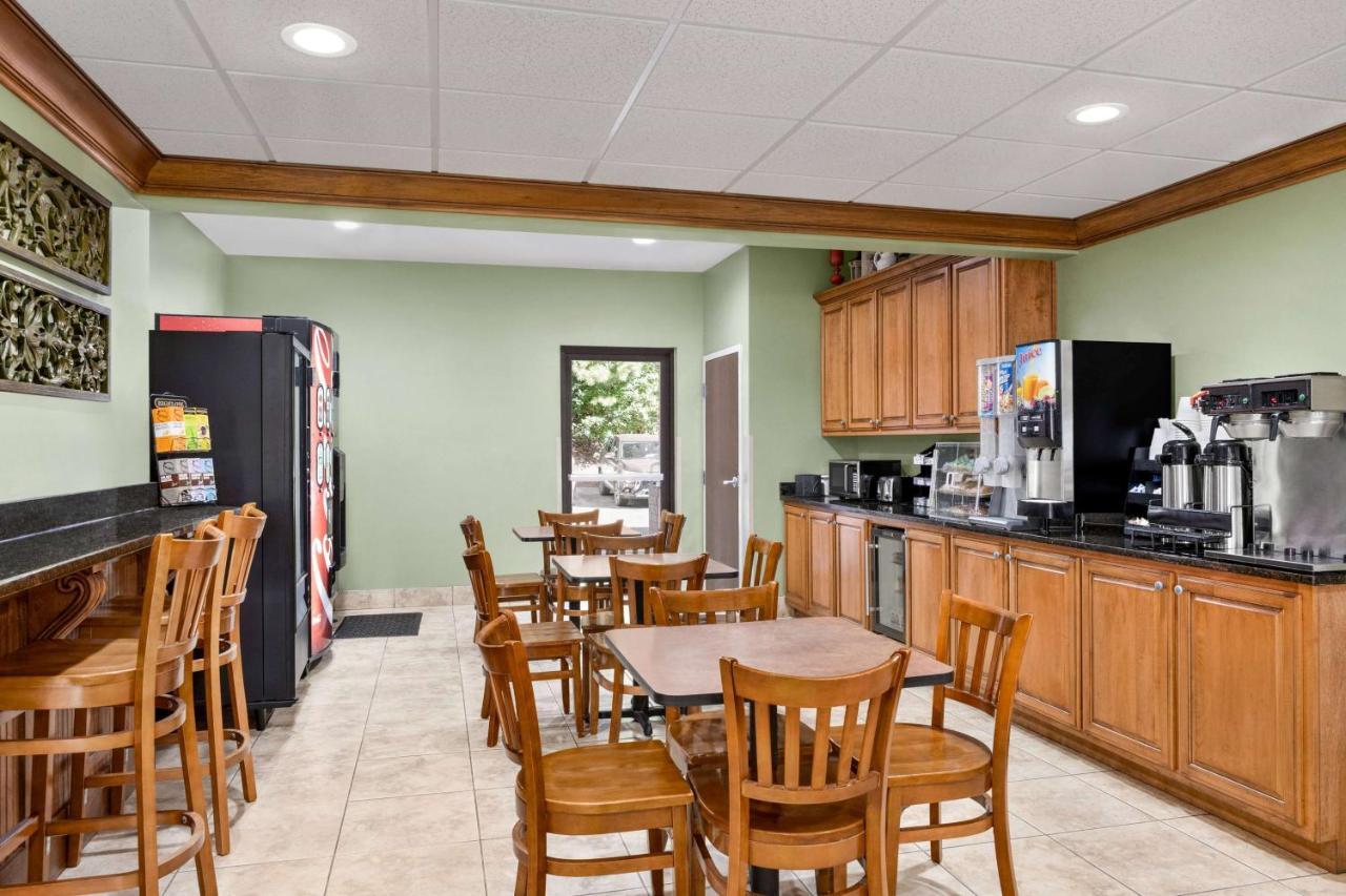 Microtel Inn & Suites By Wyndham Woodstock/Atlanta North מראה חיצוני תמונה