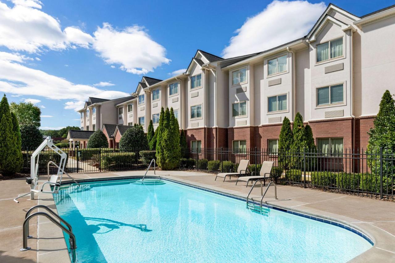 Microtel Inn & Suites By Wyndham Woodstock/Atlanta North מראה חיצוני תמונה