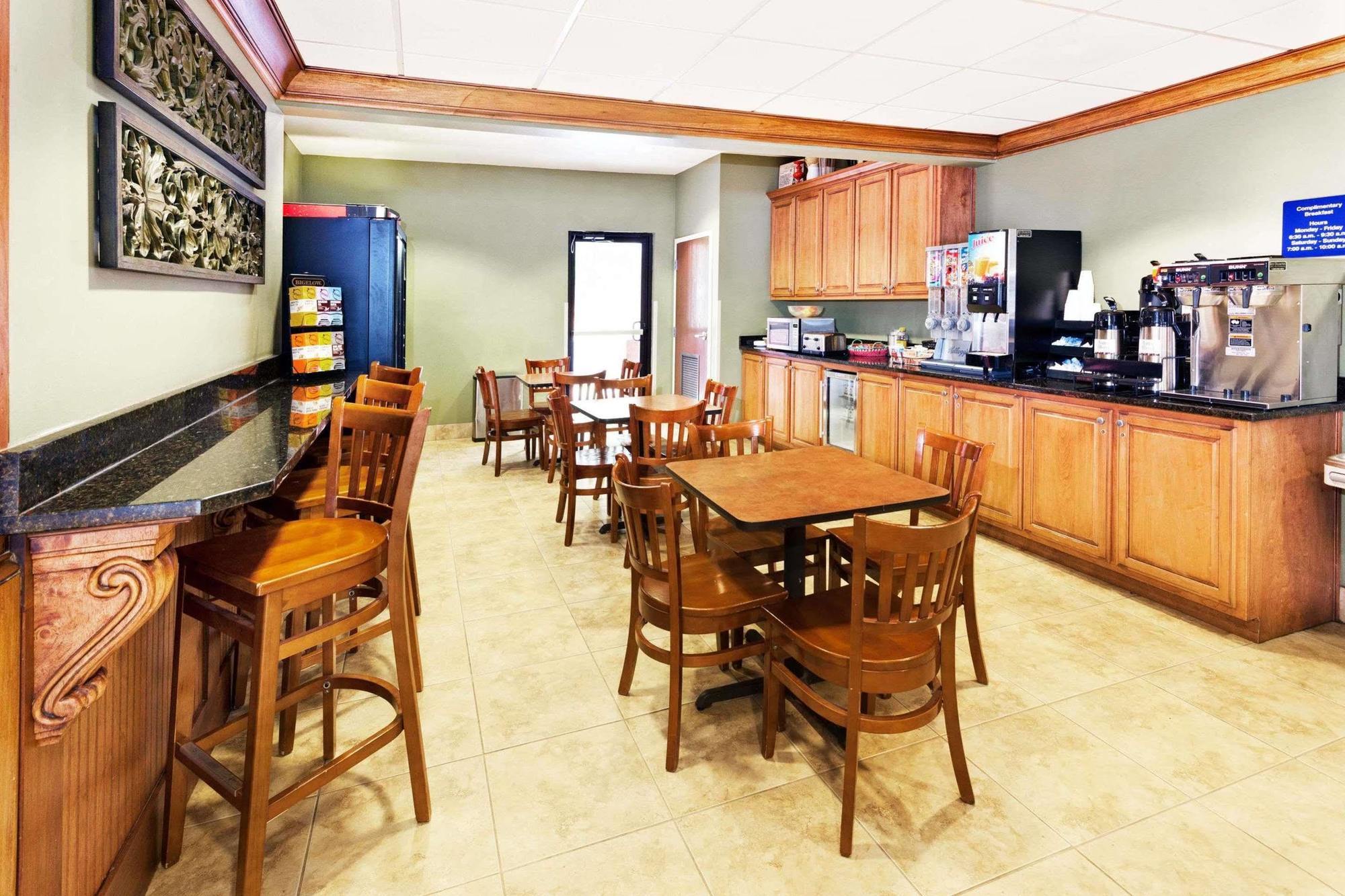Microtel Inn & Suites By Wyndham Woodstock/Atlanta North מראה חיצוני תמונה