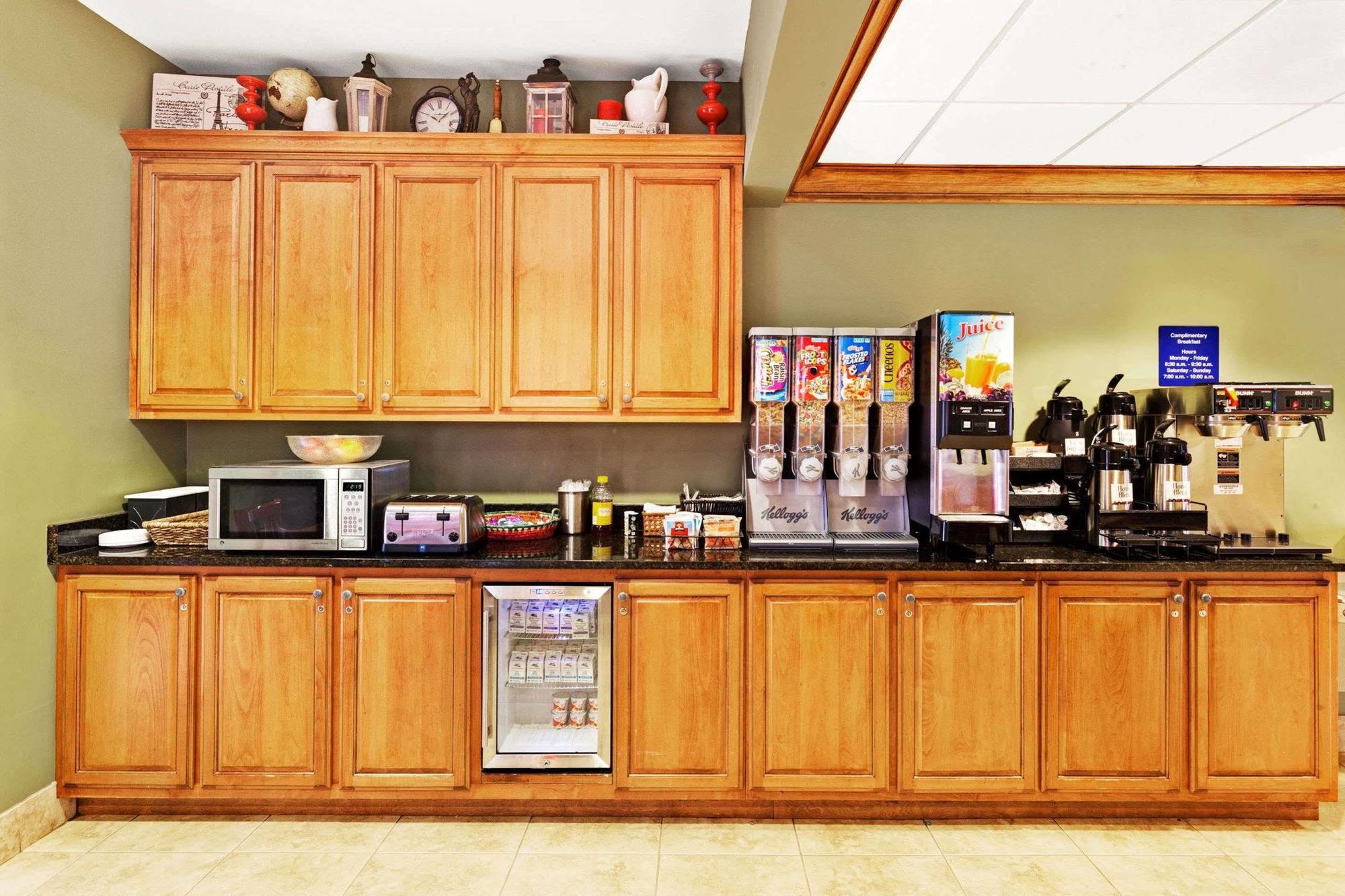 Microtel Inn & Suites By Wyndham Woodstock/Atlanta North מראה חיצוני תמונה
