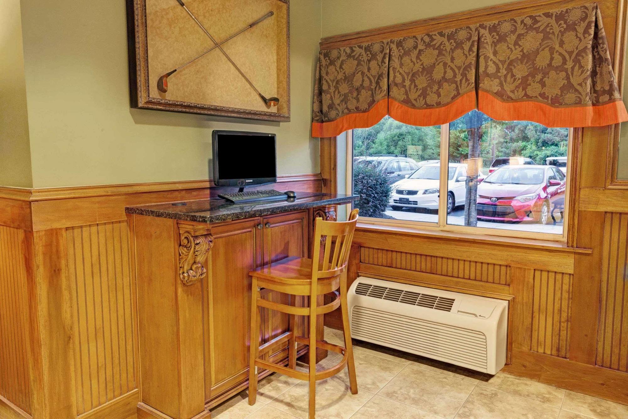 Microtel Inn & Suites By Wyndham Woodstock/Atlanta North מראה חיצוני תמונה